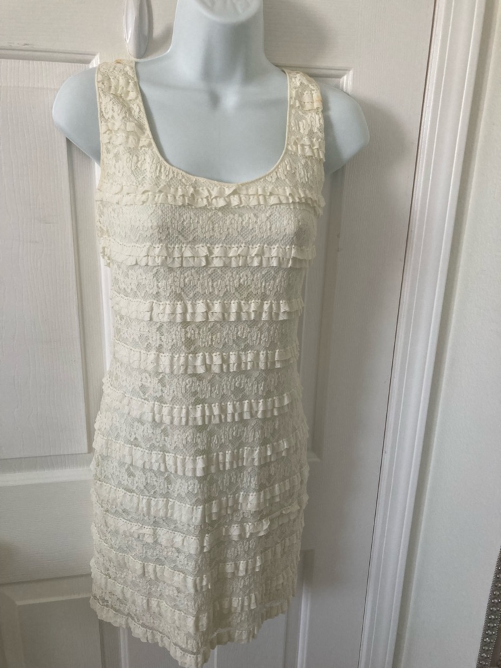 Max Studio Cream Lace Ruffle Midi Dress